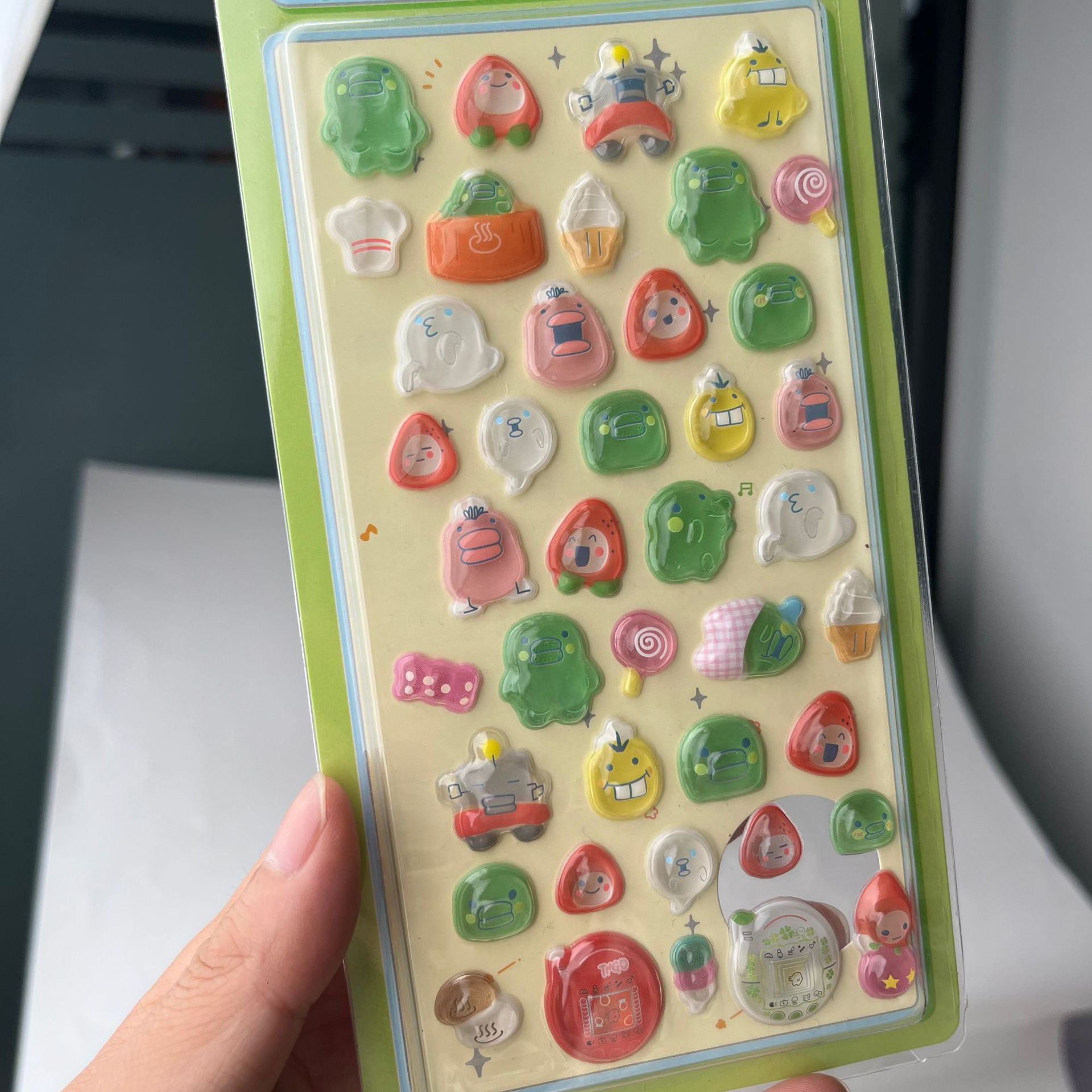 Cute Tamagotchi 3D Puffy Stick - Laptop Accessories Wholesale recension och pris